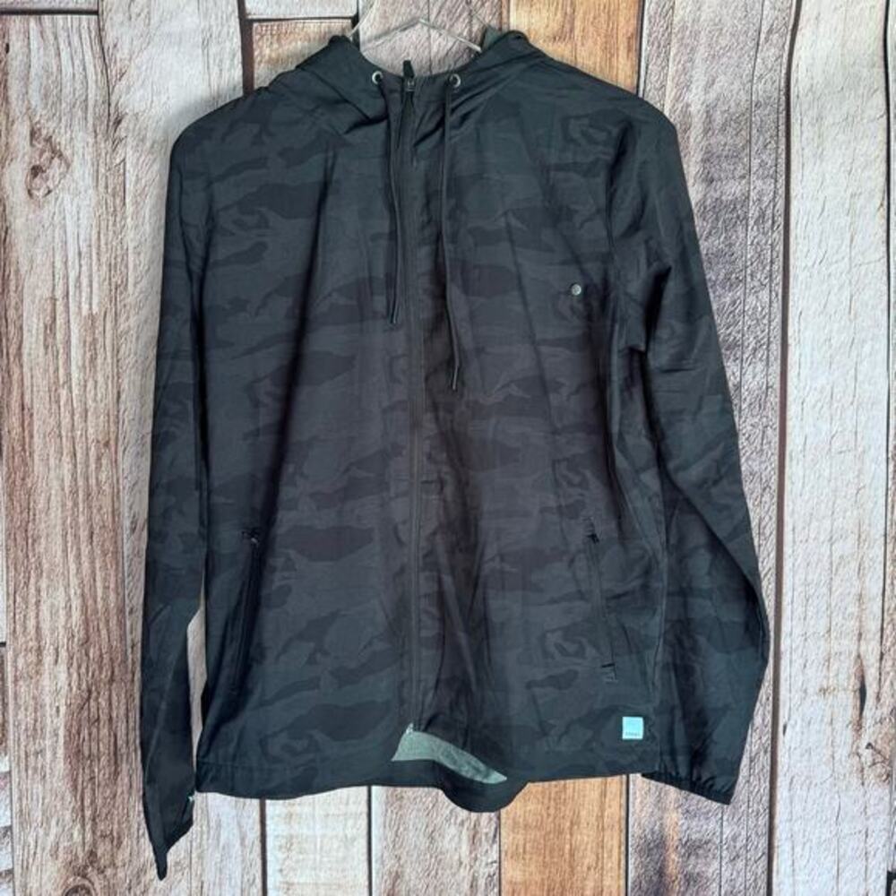 Vuori Jacket Outdoor Trainer Shell Black Camo‎ Hooded Water Resistant Medium